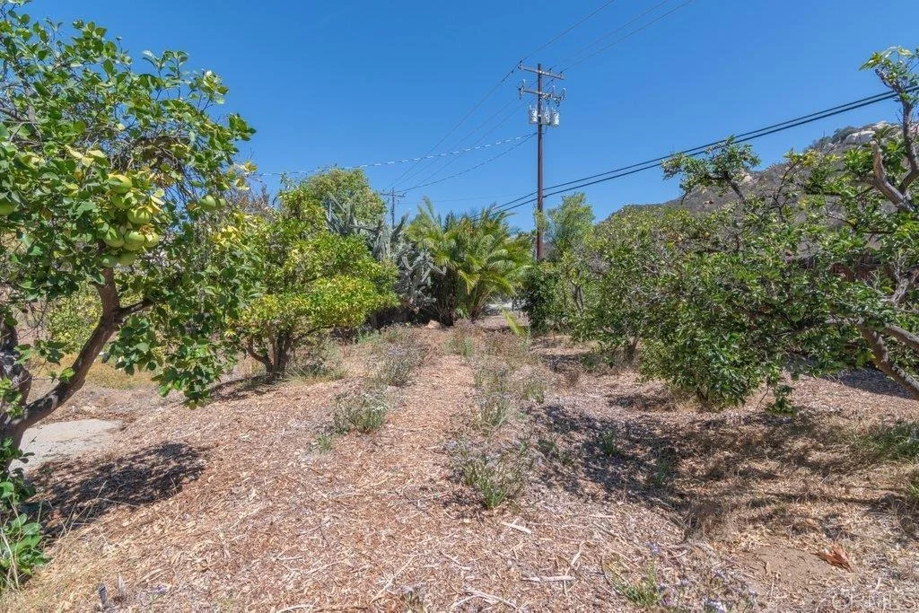 Photo of 5741 Rainbow Heights Road