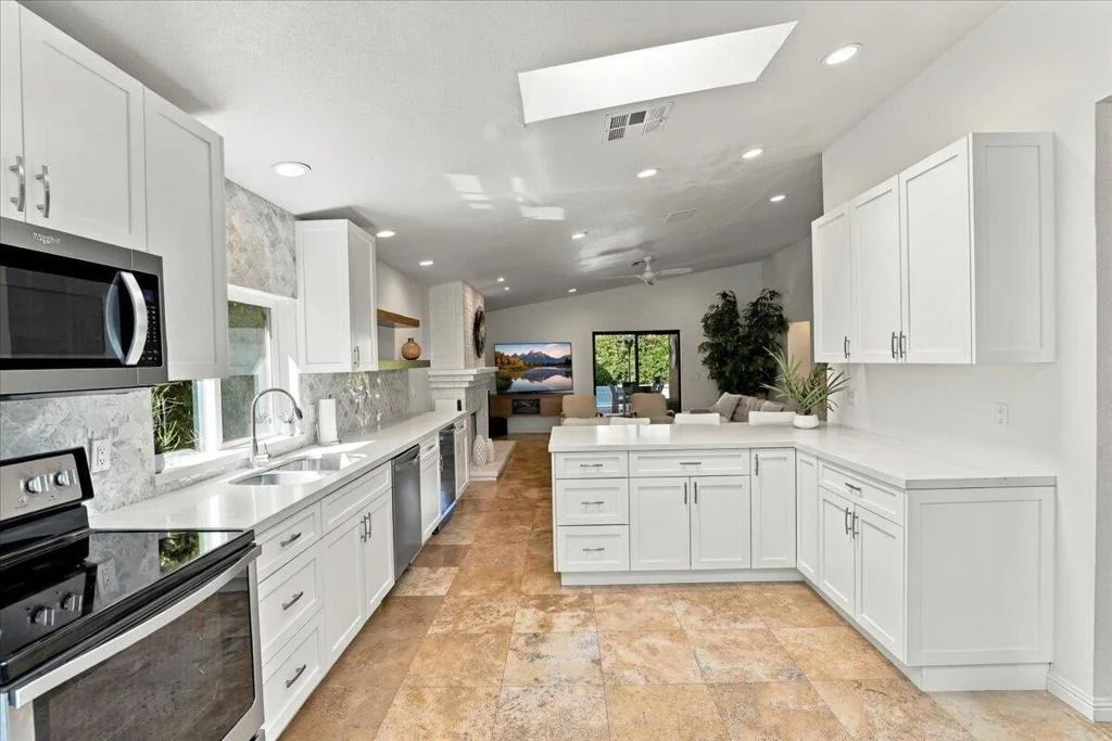 Photo of 54205 Avenida Vallejo