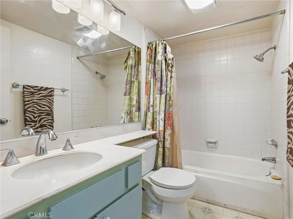 Photo of Unit 237 at 230 Bethany Road