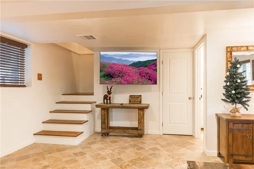 Photo of 308 Cedarbrook Drive