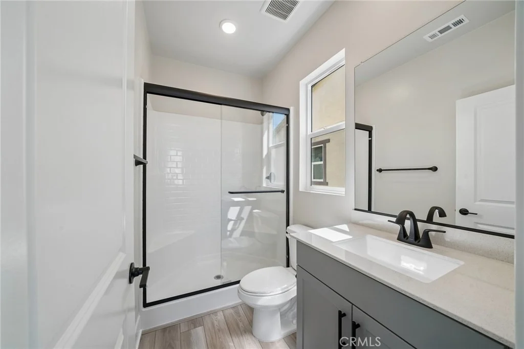 Photo of 8521 Tamarack Avenue