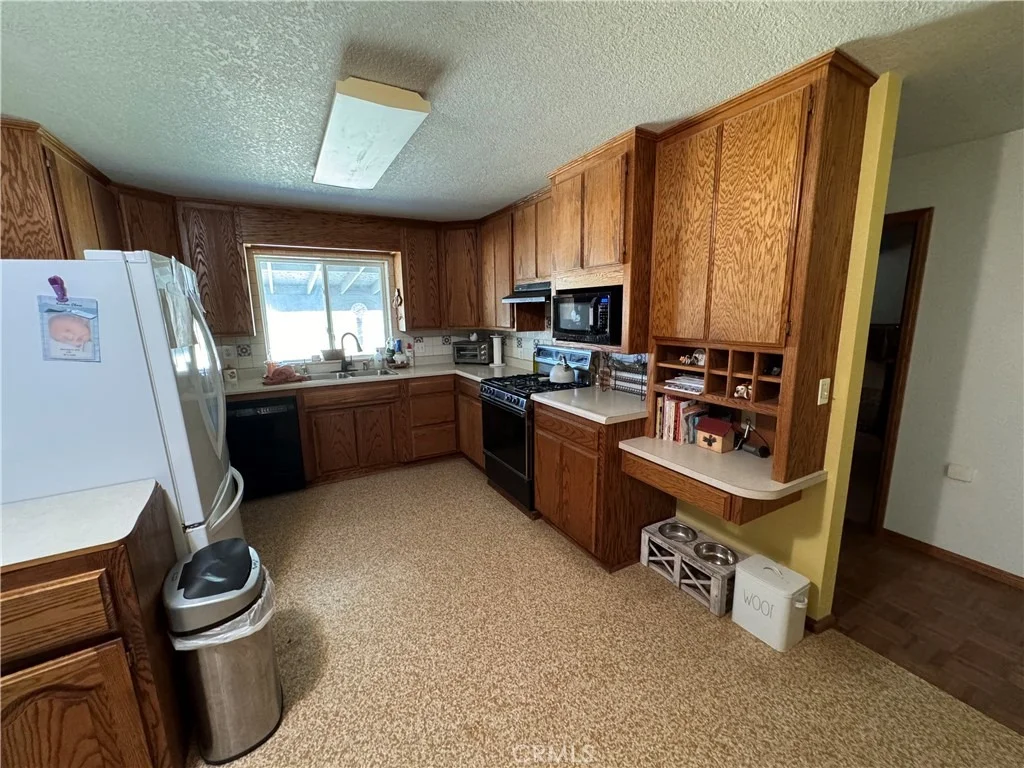 Photo of 35648 Mountain View Road