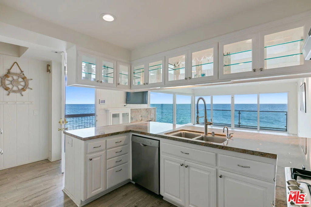 Photo of 20436 Pacific Coast Highway