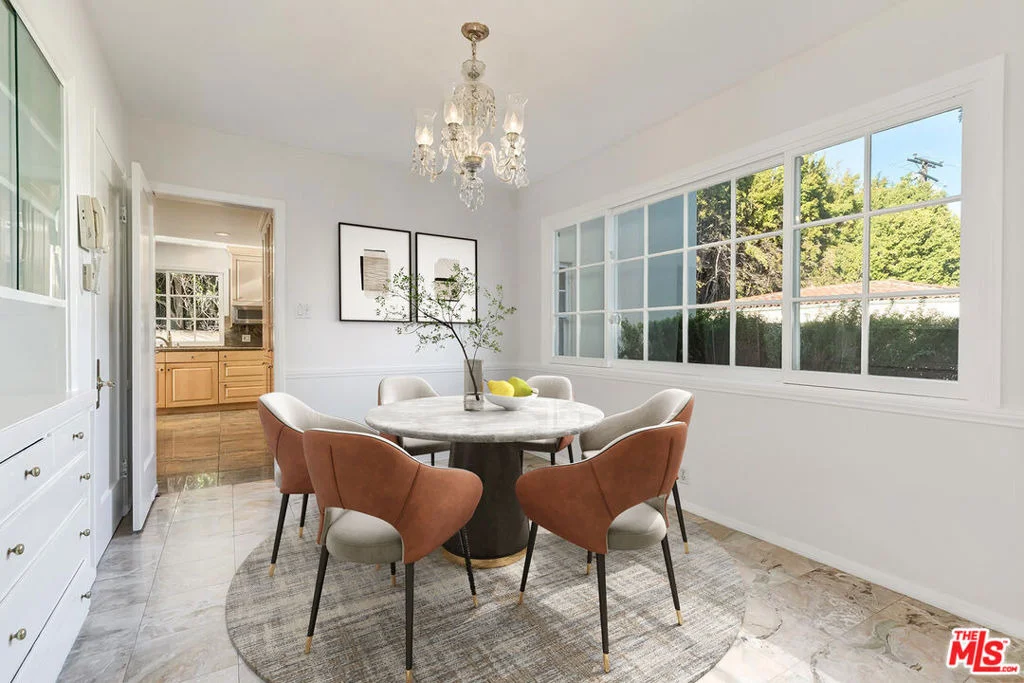 Photo of 502 N Palm Drive