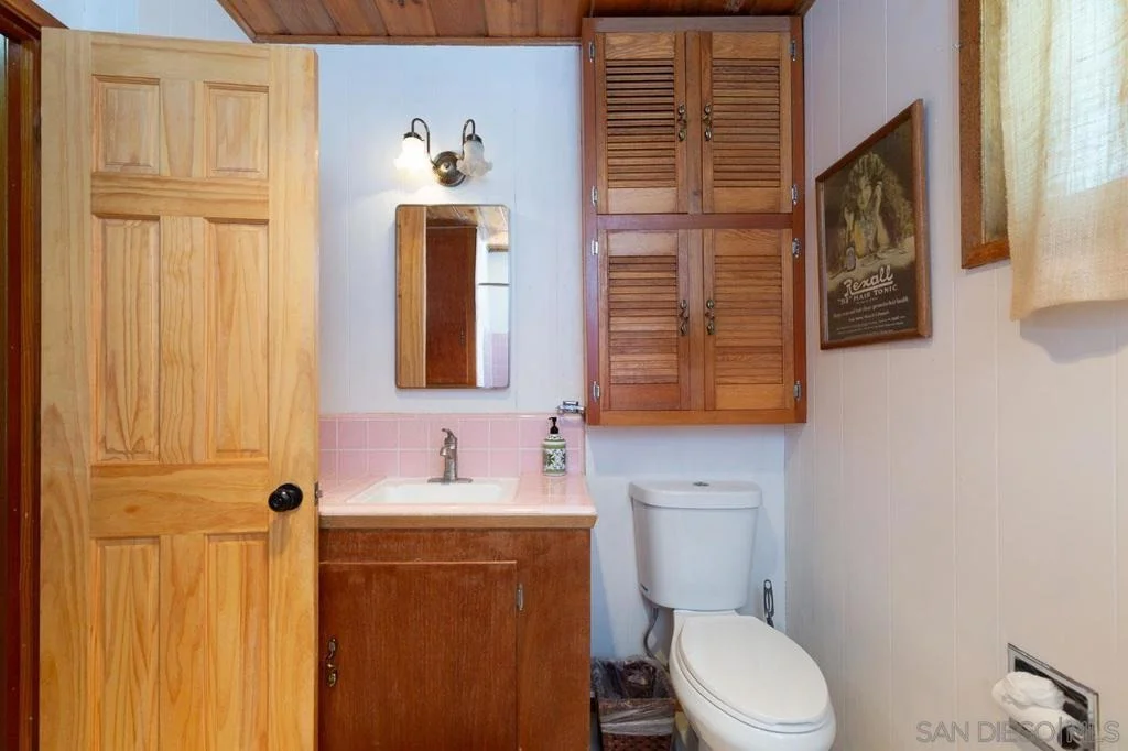 Photo of 1679 Whispering Pines Drive