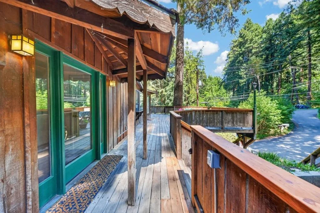 Photo of 20905 Comanche Trail