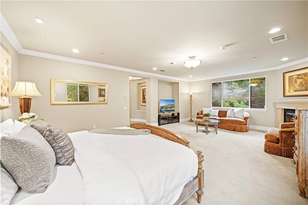 Photo of 325 N Terrace View