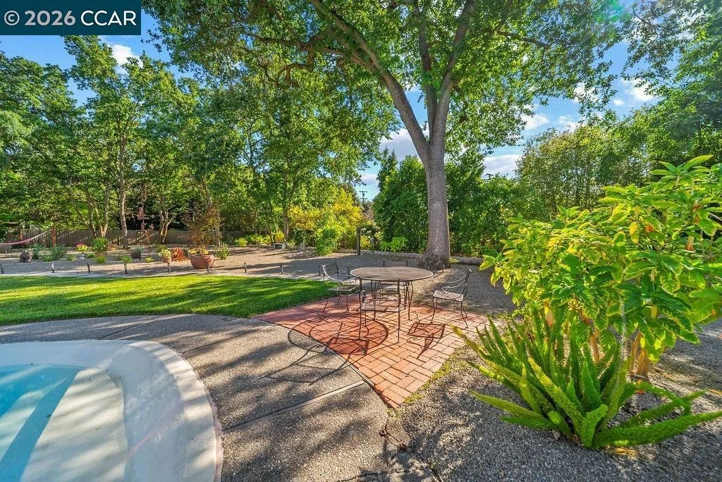 Photo of 1409 Walden Rd