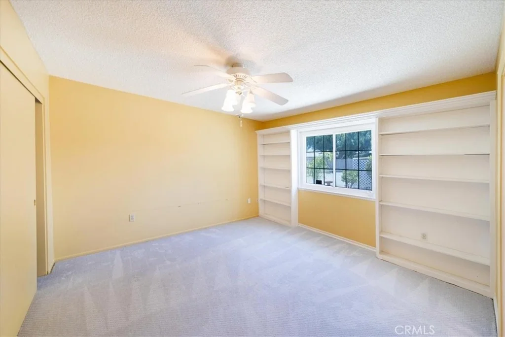 Photo of 27038 Howard Street