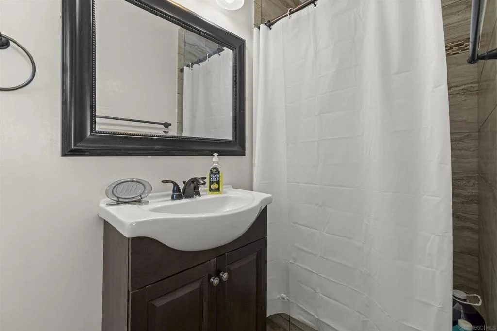 Photo of 560 Hart street