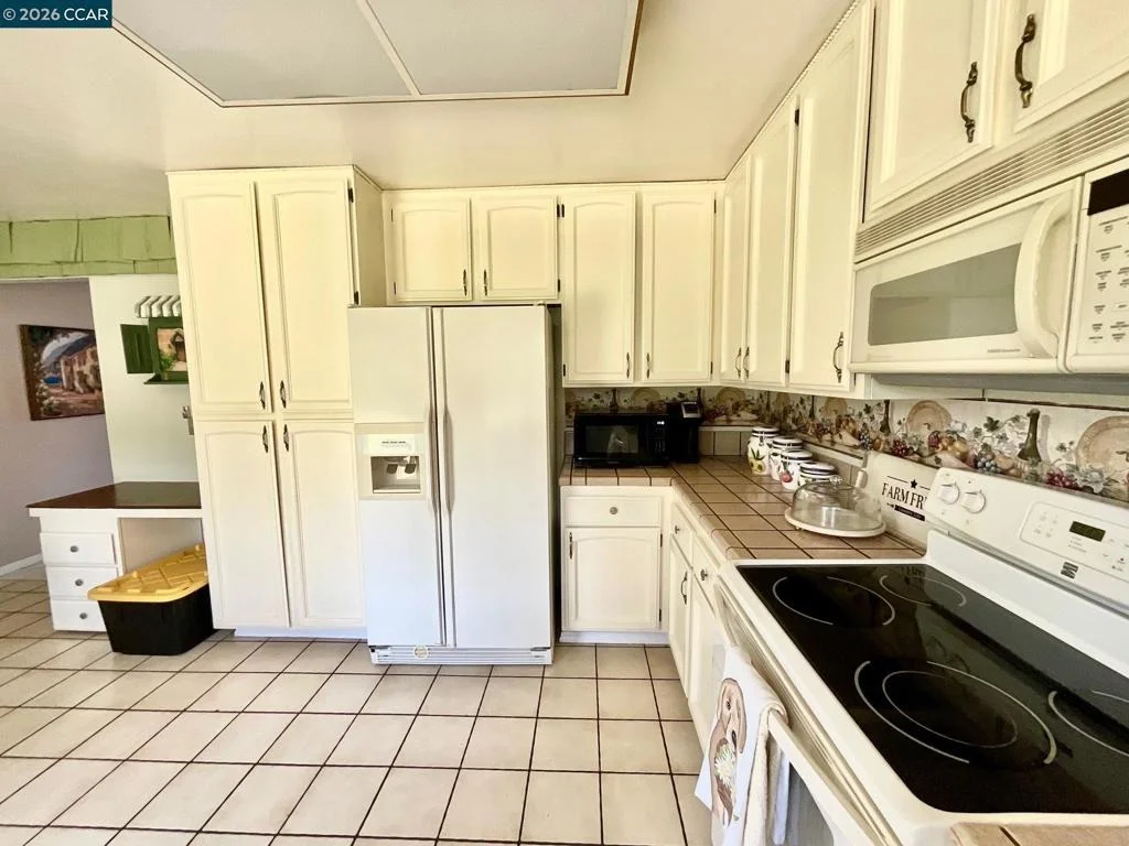 Photo of 403 Gerald Court