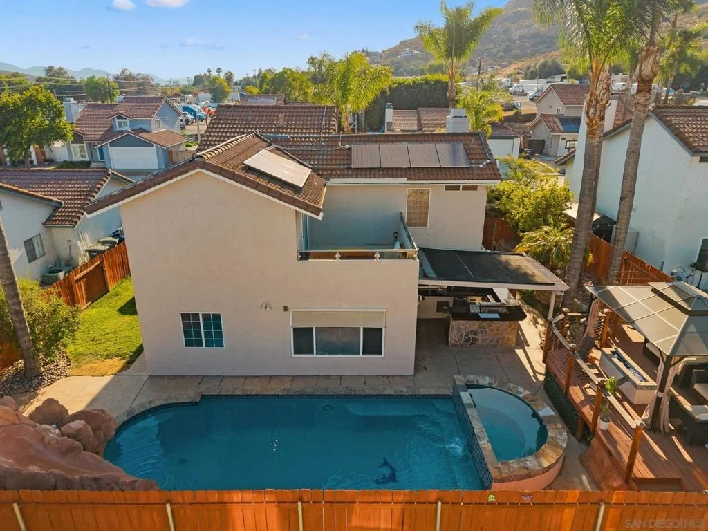 Photo of 10253 Paseo Park