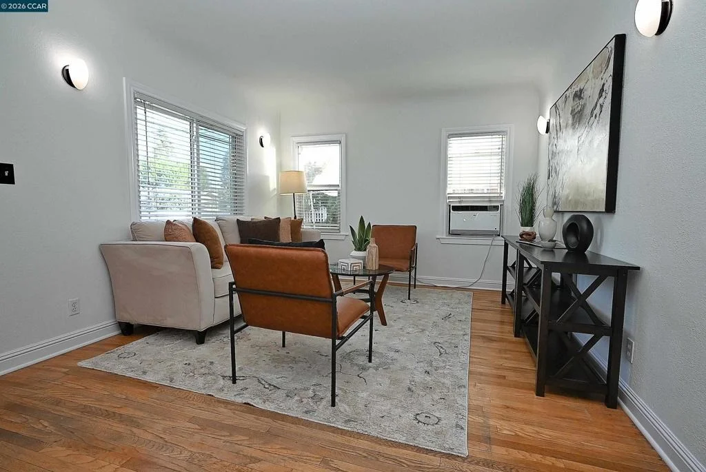 Photo of 1035 Palm Ave