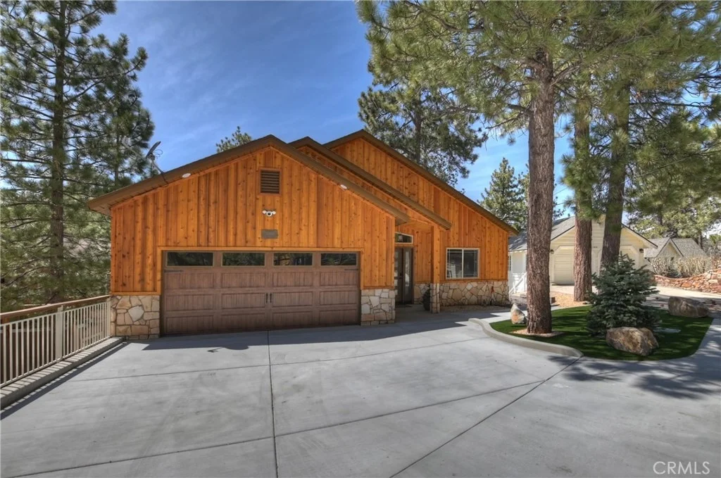 Photo of 39080 Waterview Drive