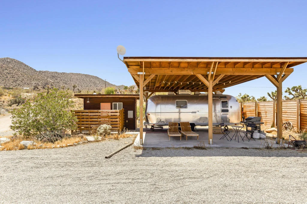 Photo of 8669 Via Rocosa Road