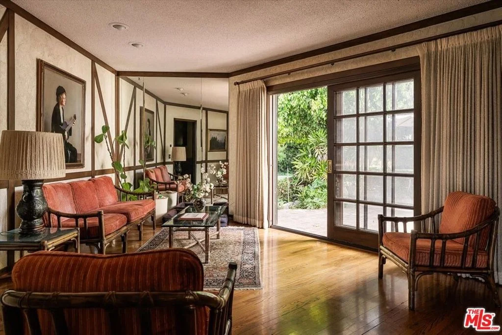 Photo of 8229 Davista Drive