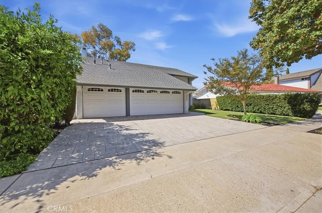 Photo of 2232 Apple Tree