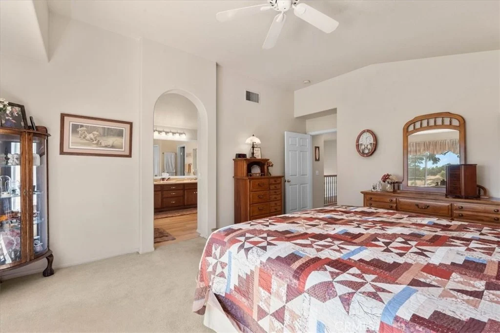 Photo of 1464 Augusta