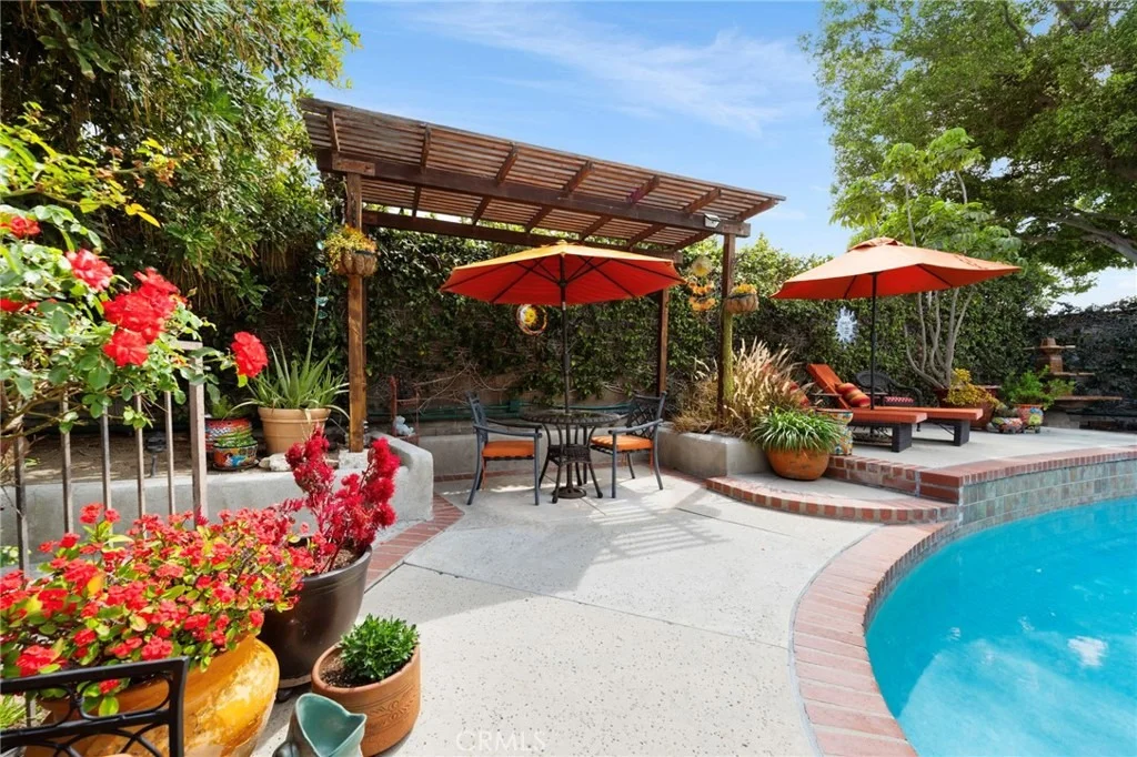 Photo of 7992 Sun Valley Way