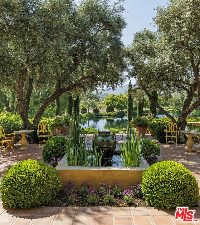 Photo of 1620 Westerly Road
