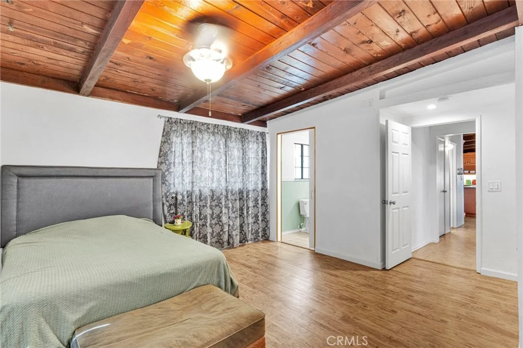 Photo of 11441 Hemlock