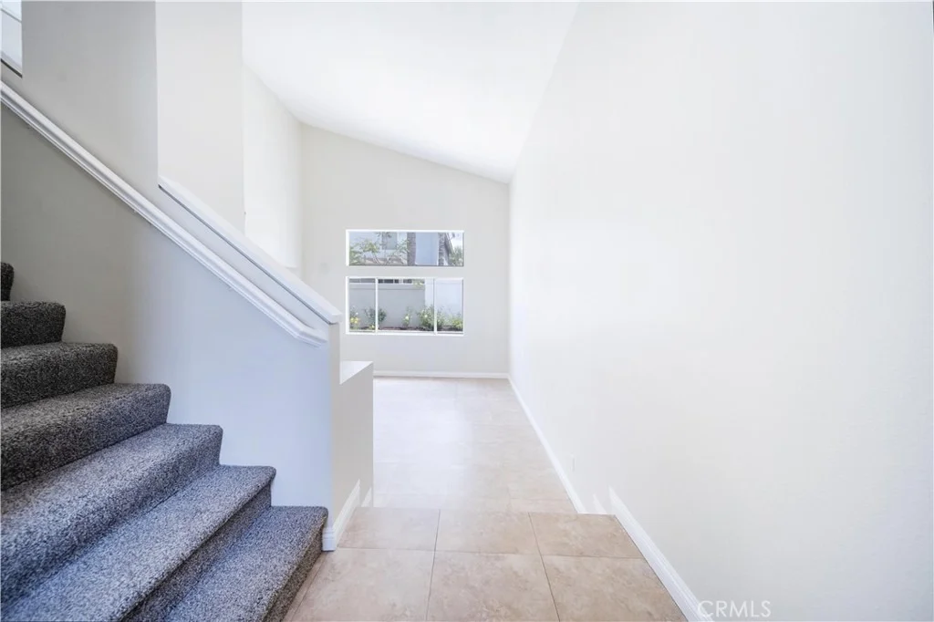 Photo of 877 Willowcreek