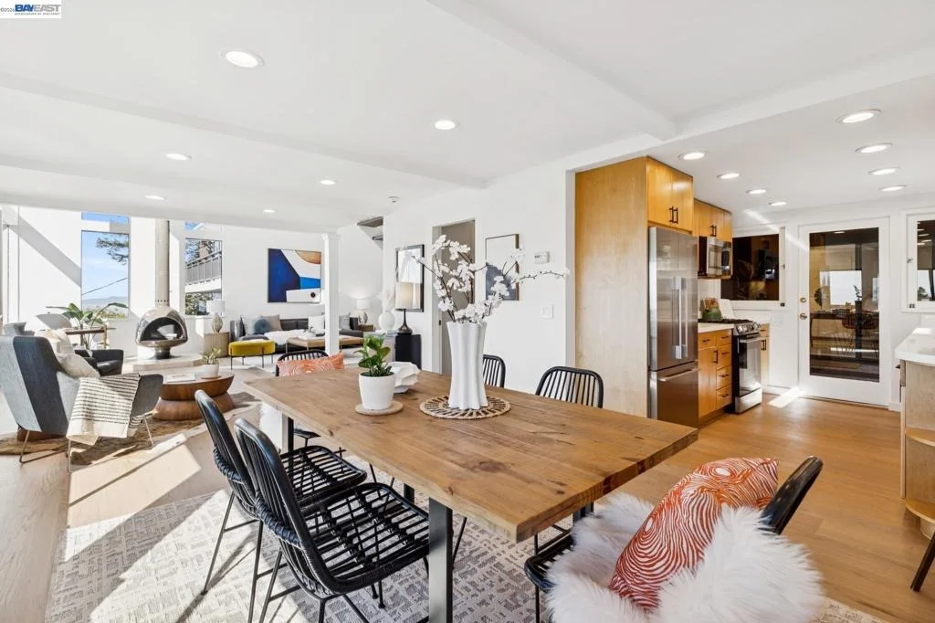 Photo of 1085 STERLING AVE