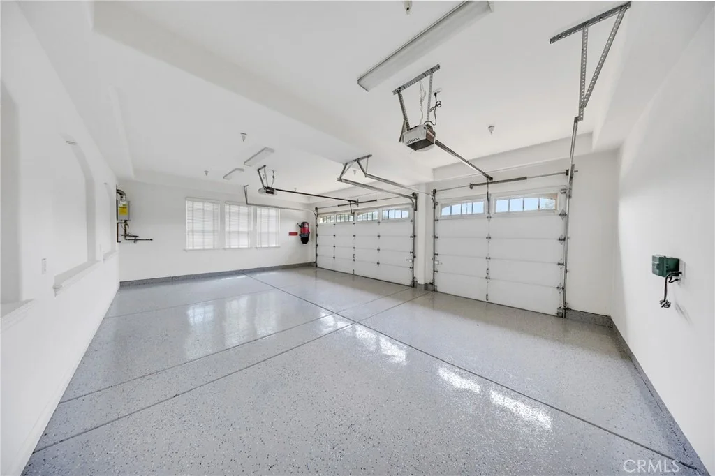 Photo of 2041 S 6th