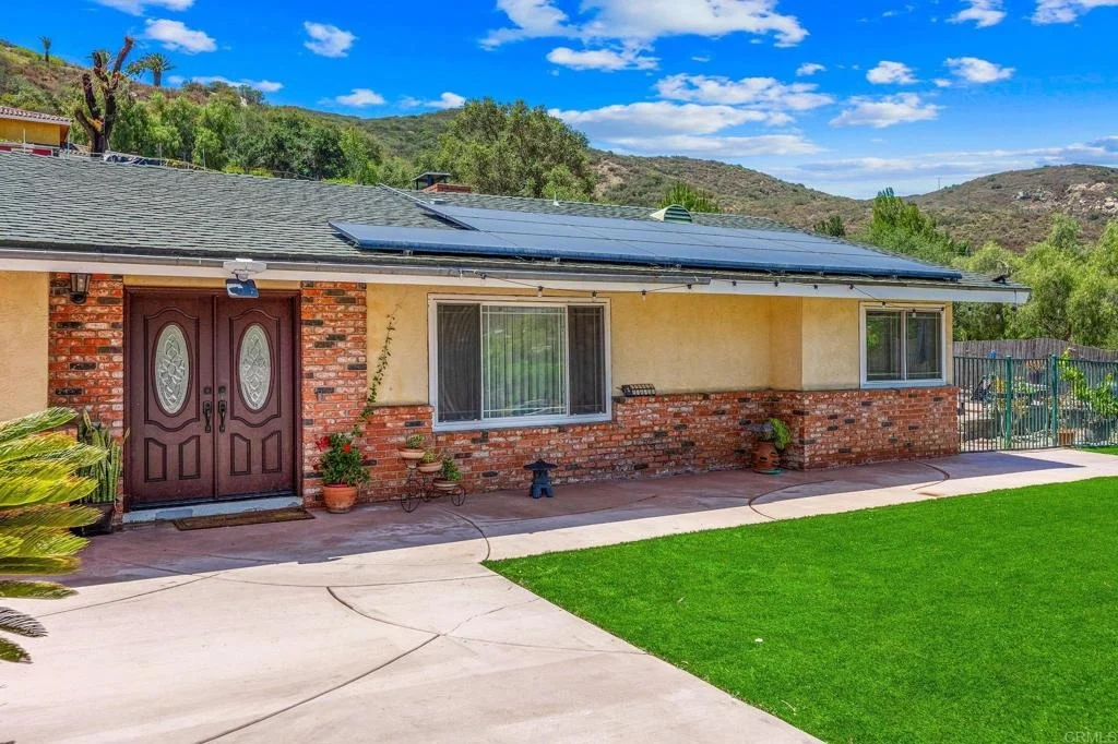 Photo of 3120 Florence