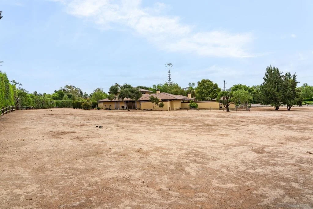 Photo of 6358 Lago Lindo