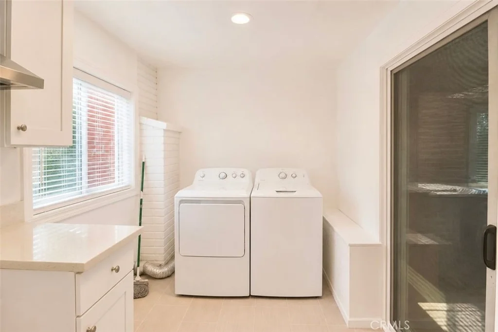 Photo of 6442 Sunside