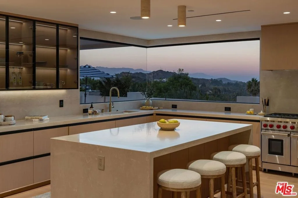 Photo of 8636 Edwin Drive
