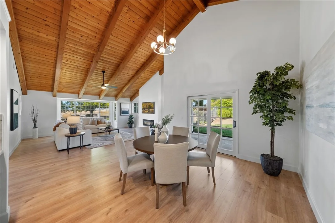 Photo of 33747 Madera De Playa