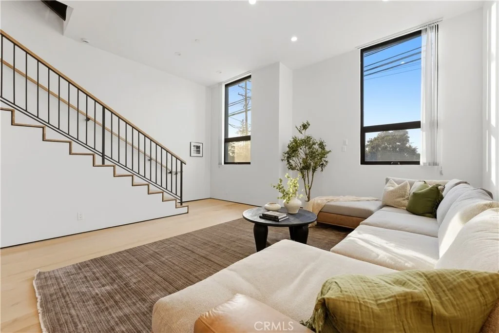 Photo of 11702 Charnock Road