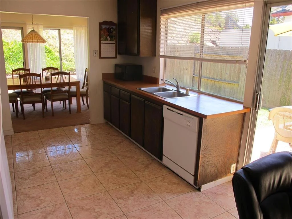 Photo of 281 Rodney Ave.
