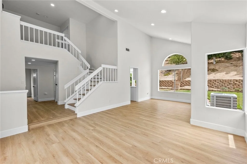 Photo of 585 Hamilton Drive