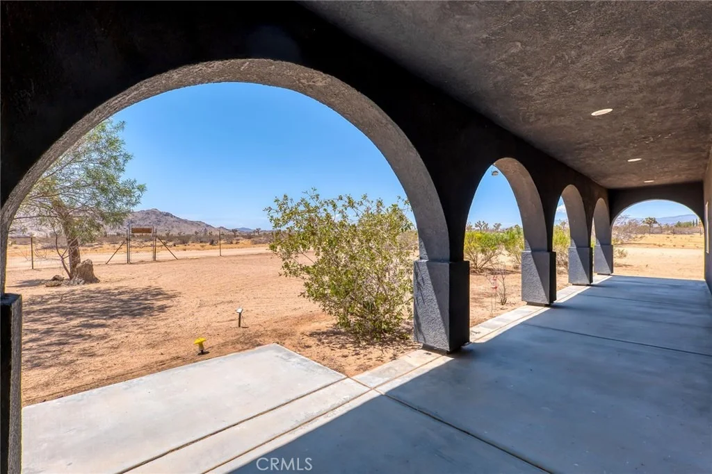 Photo of 60828 Mason Drive