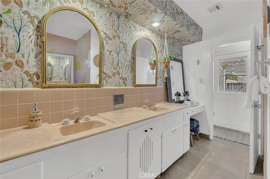 Photo of 3502 Heather Road