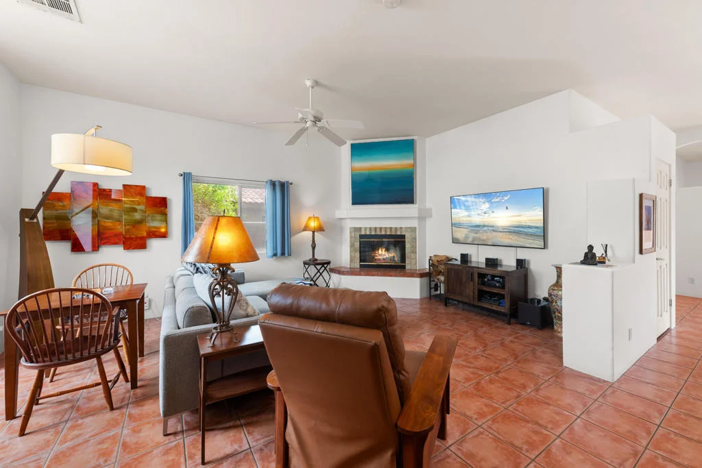 Photo of 53100 Avenida Vallejo