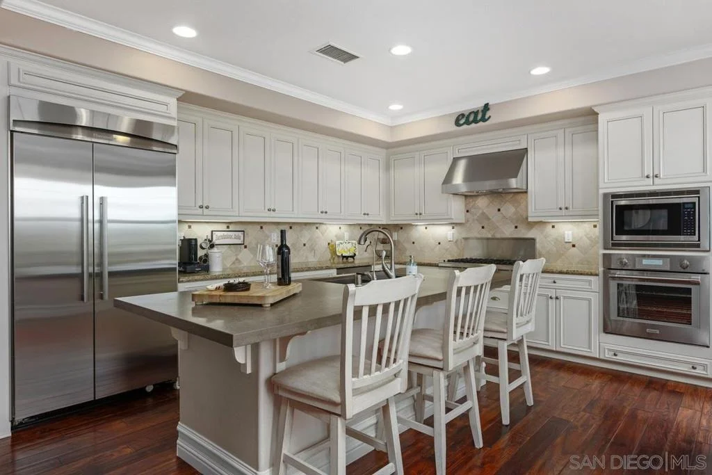 Photo of 1237 Breakaway Dr