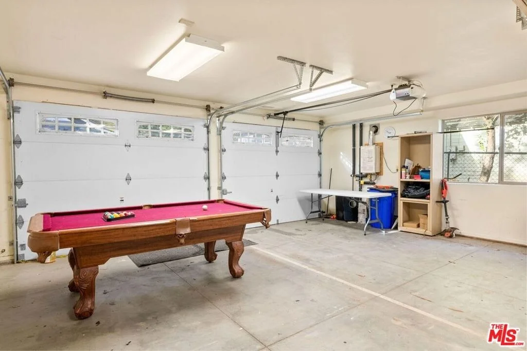 Photo of 993 Cameron Drive