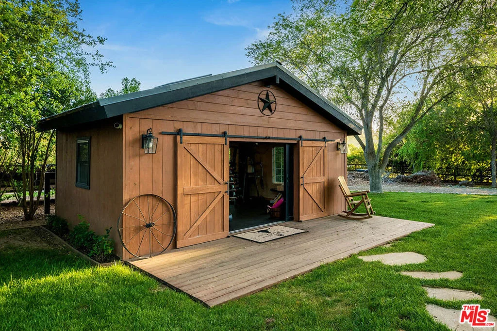 Photo of 1516 Monarch Drive