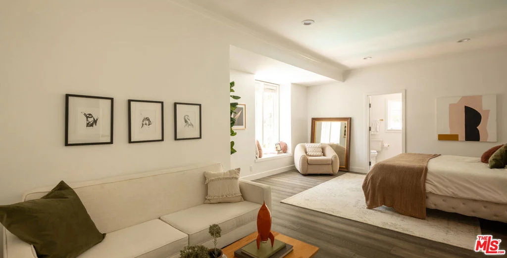 Photo of 3891 Sepulveda Boulevard