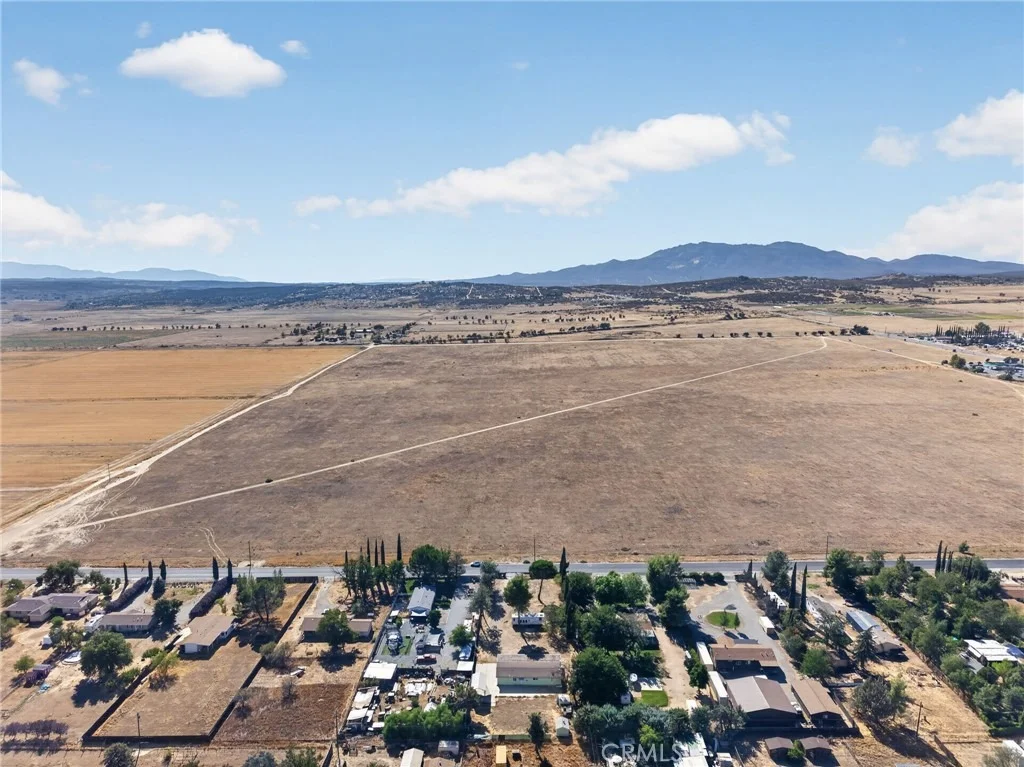 Photo of 39346 Contreras