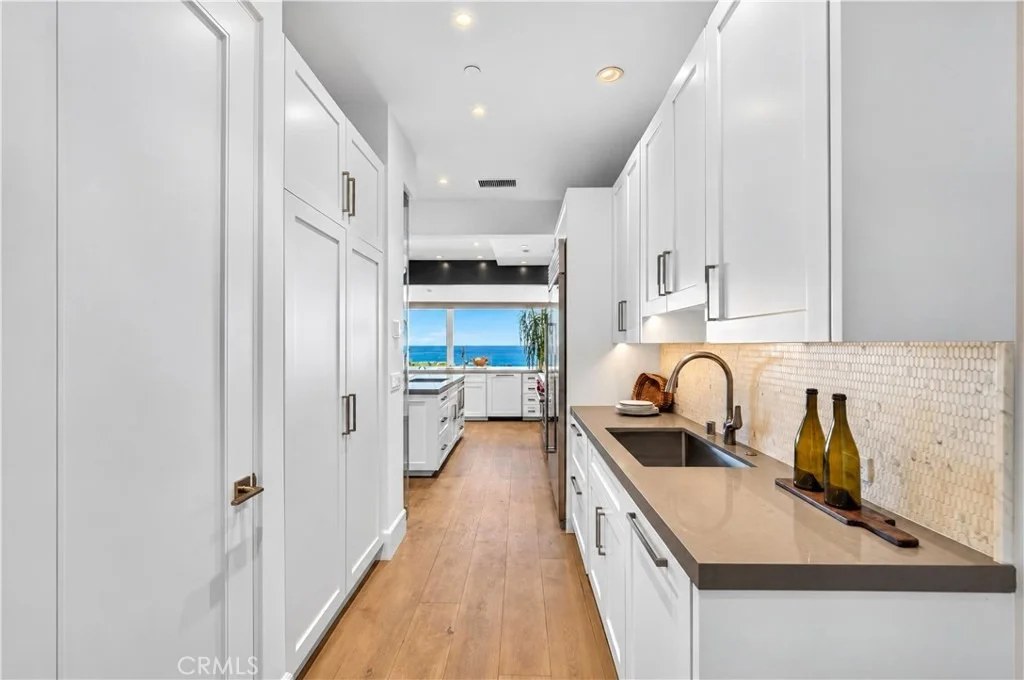 Photo of 33 Bay Drive