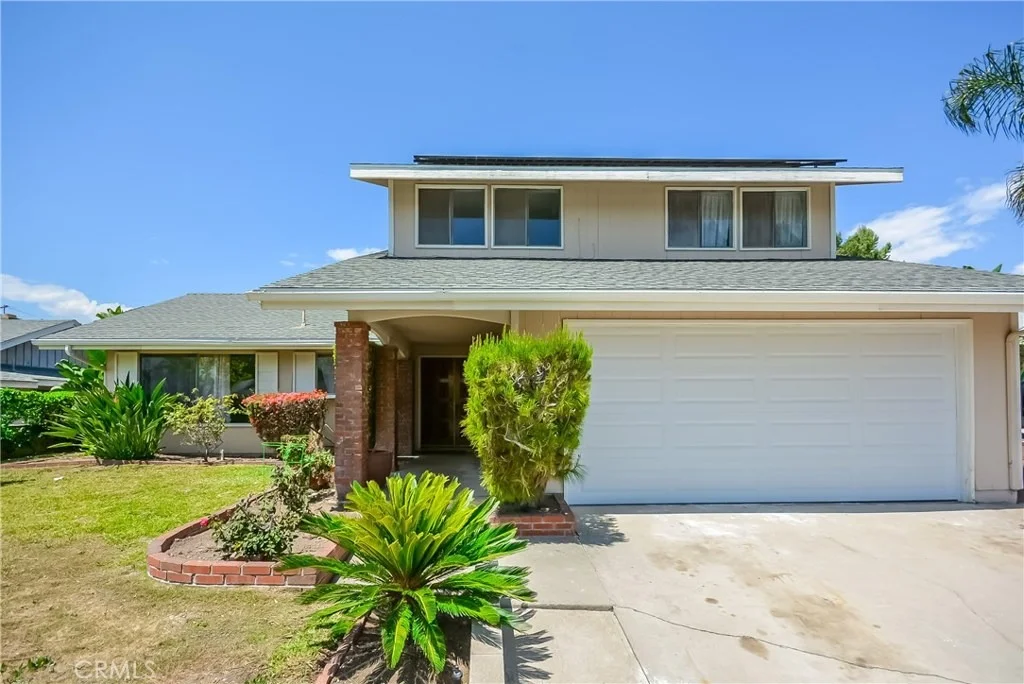 Photo of 985 Eastglen Drive