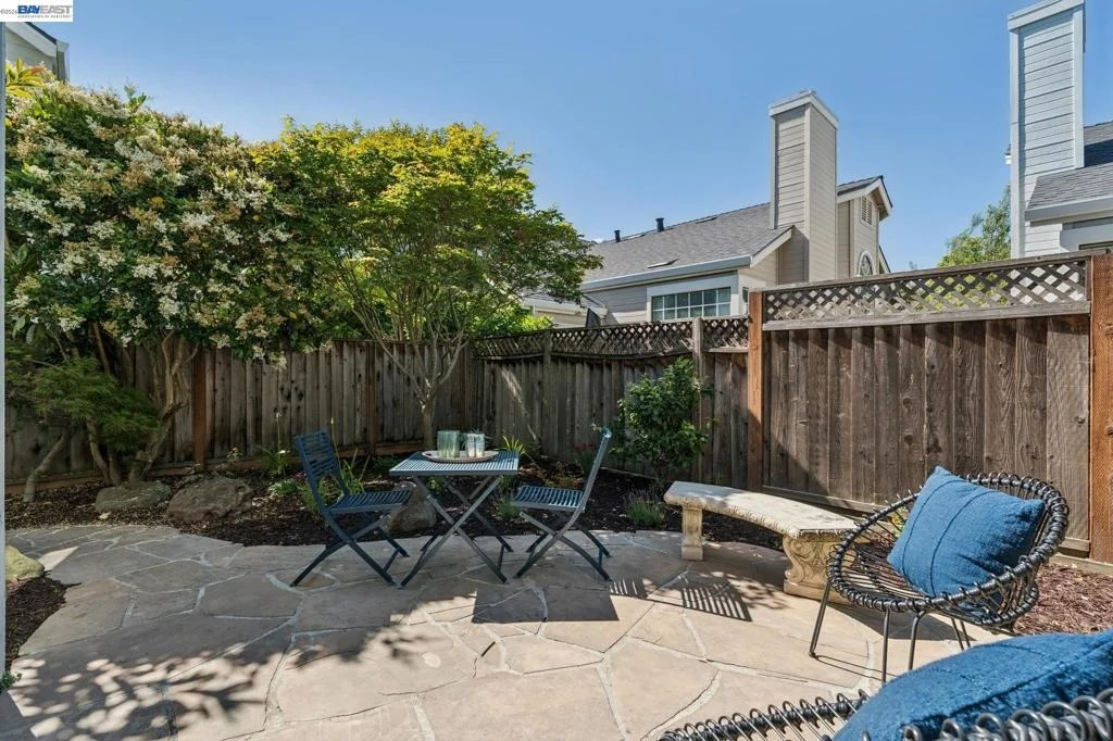 Photo of 39 Benedict Ct