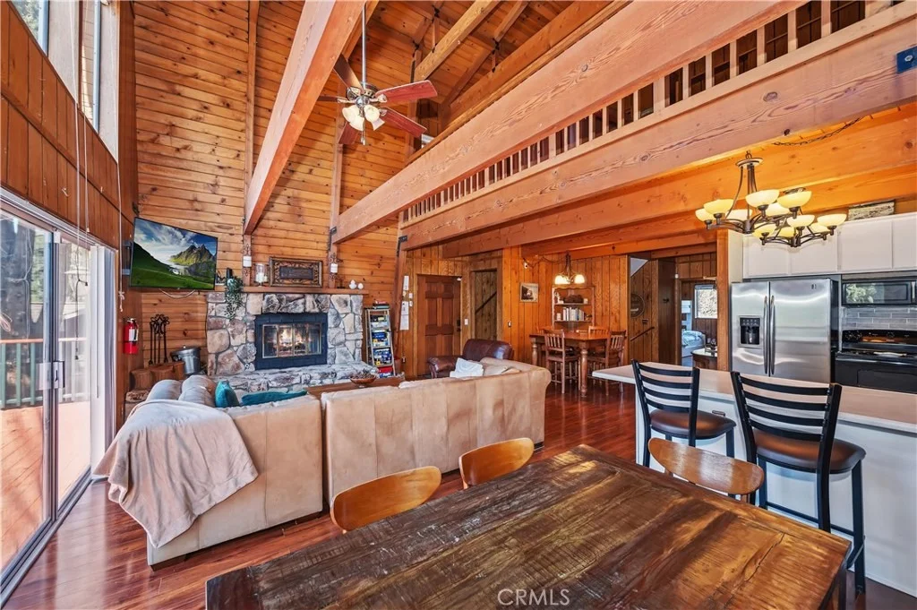 Photo of 1100 Cedar Mountain