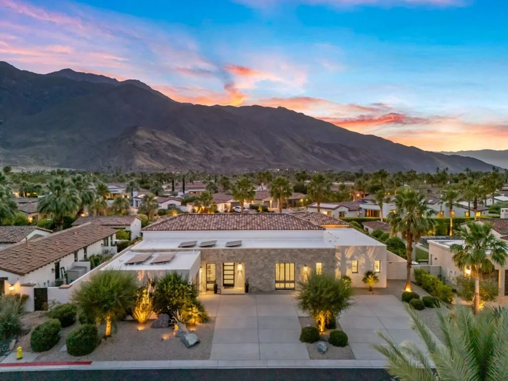 Photo of 3085 Arroyo Seco