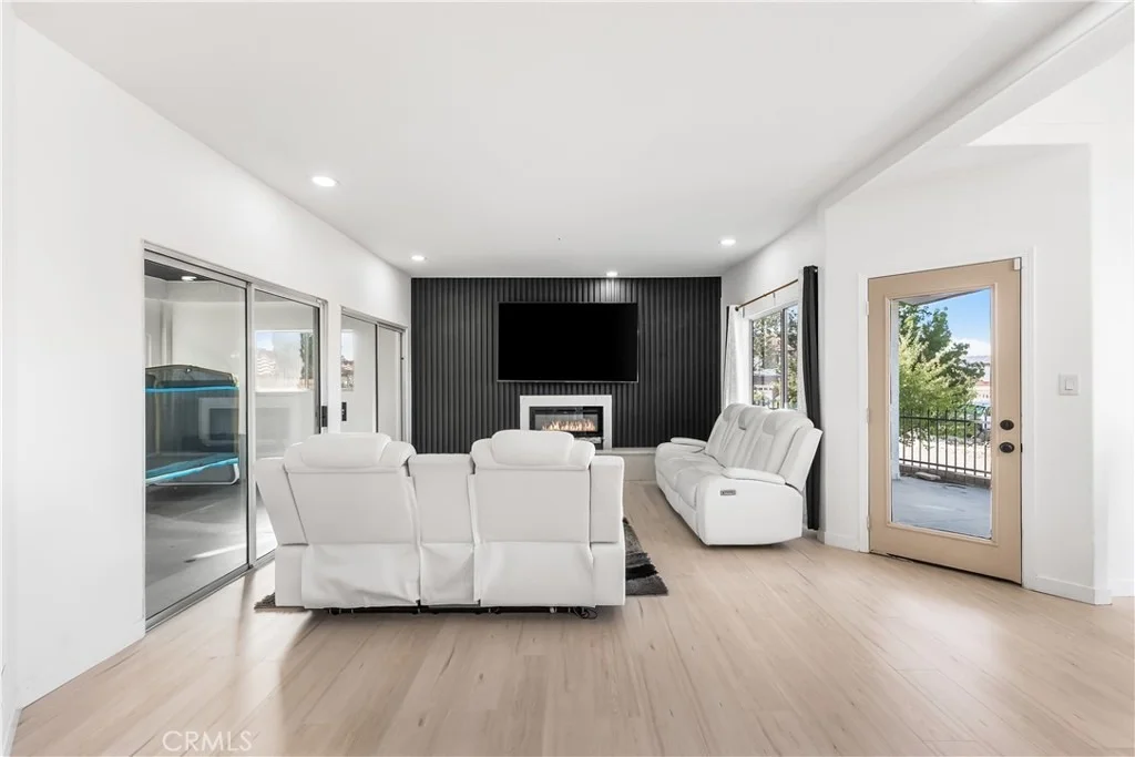 Photo of 6710 Sycamore